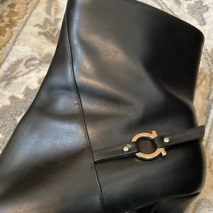 Salvatore Ferragamo Ladies Leather Boots